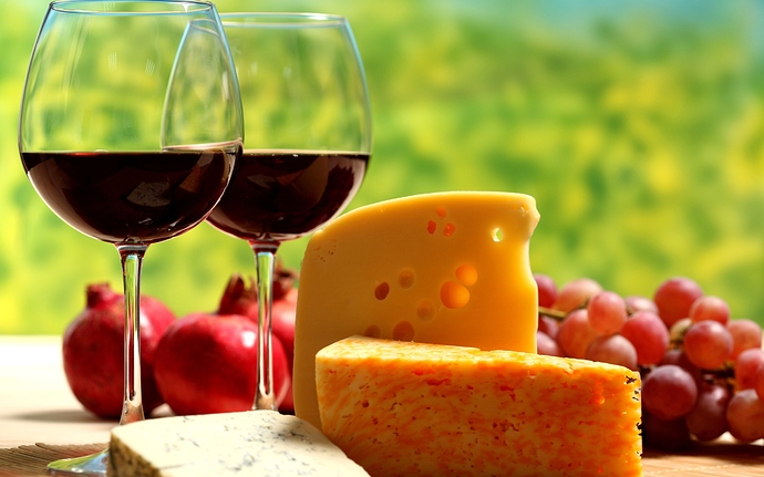 red-wine-glasses-and-cheese